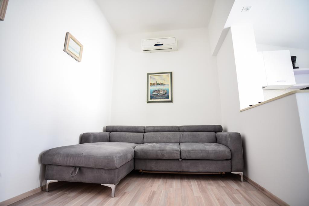 Villa Benelux Zadar Exteriör bild