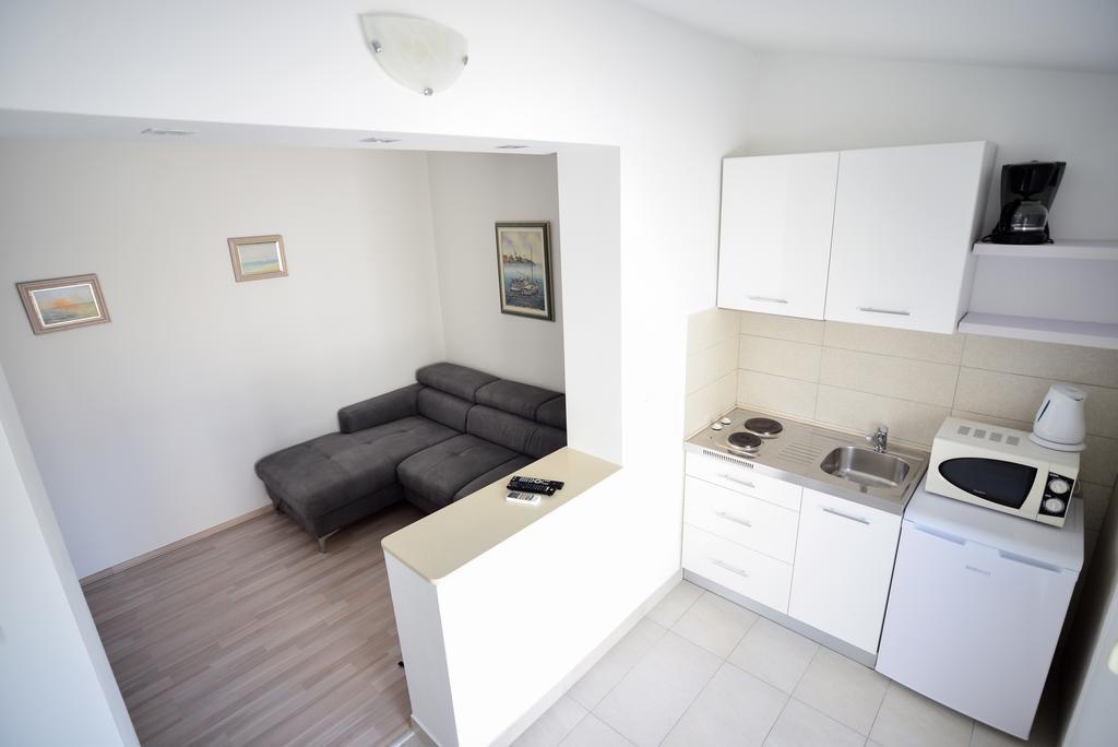 Villa Benelux Zadar Exteriör bild
