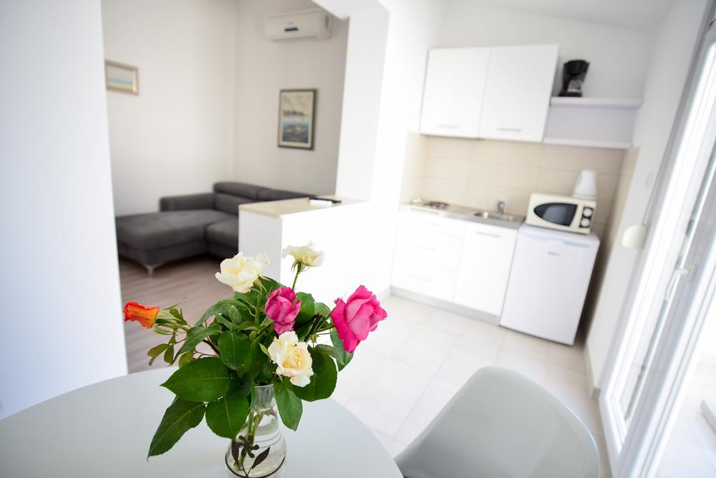 Villa Benelux Zadar Exteriör bild