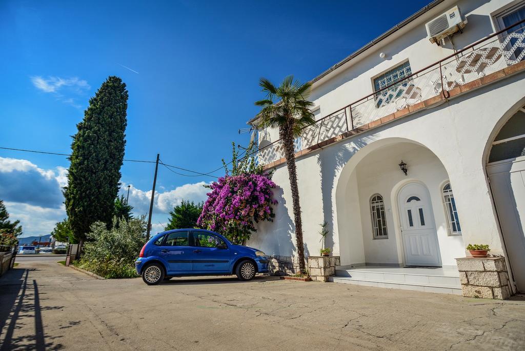 Villa Benelux Zadar Exteriör bild