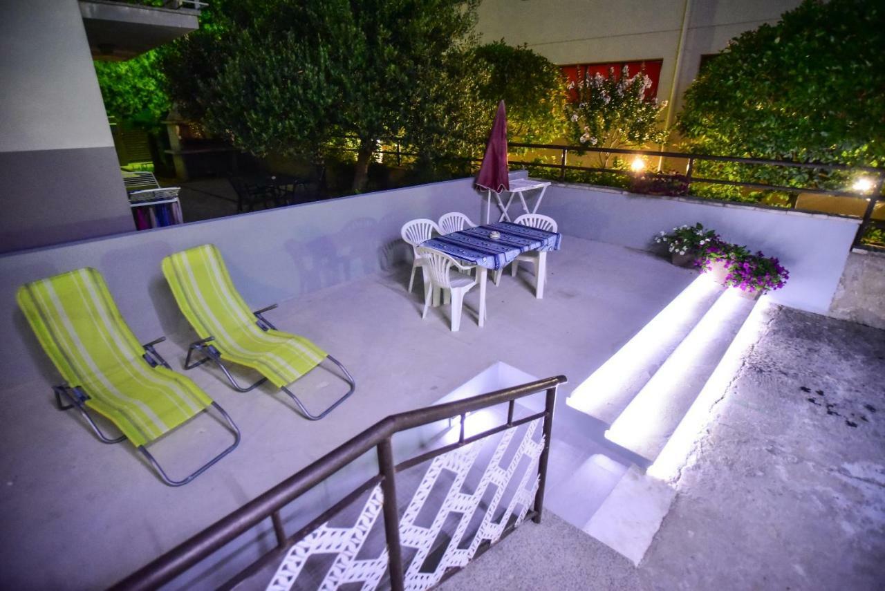 Villa Benelux Zadar Exteriör bild