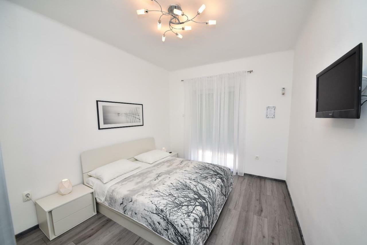 Villa Benelux Zadar Exteriör bild