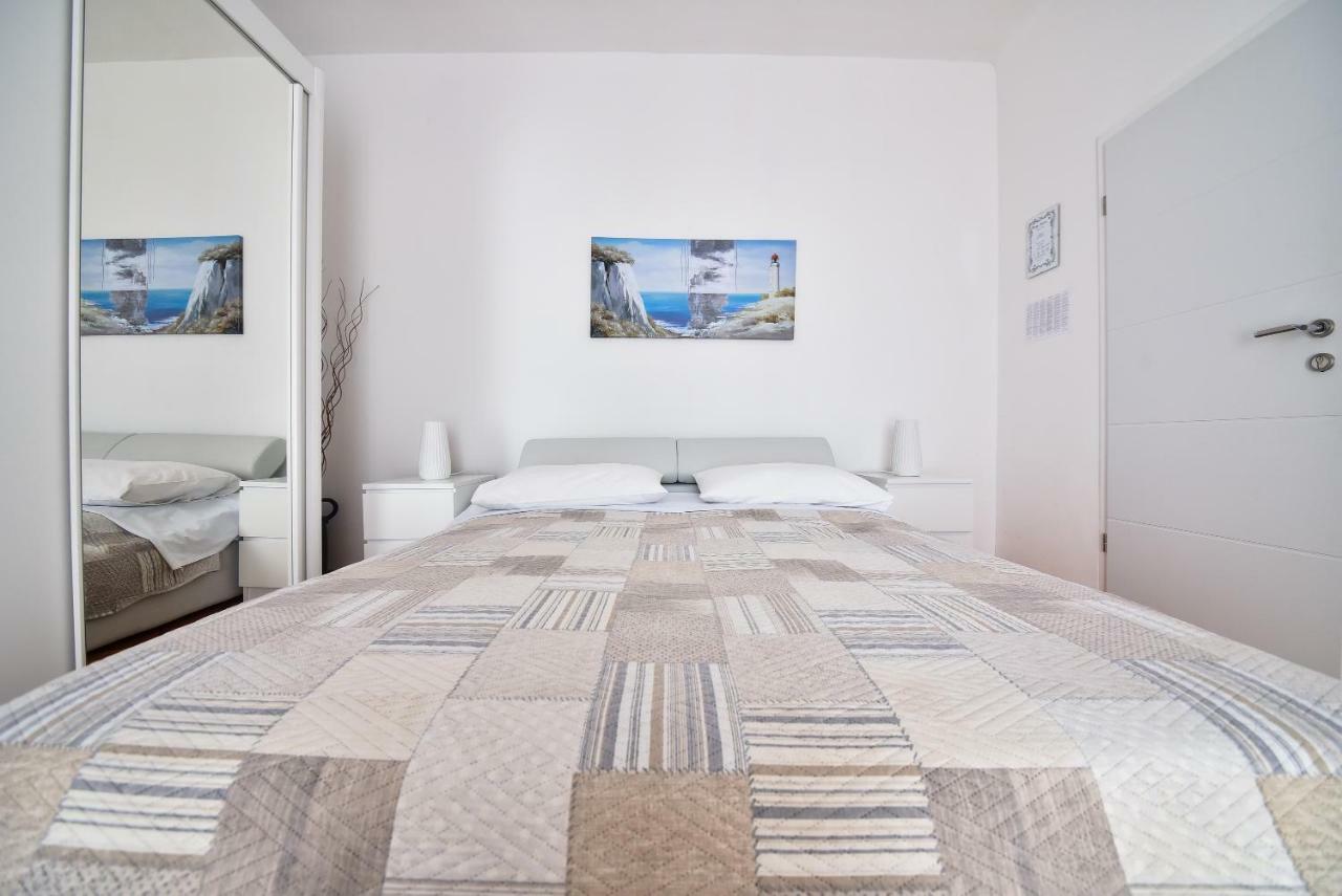 Villa Benelux Zadar Exteriör bild