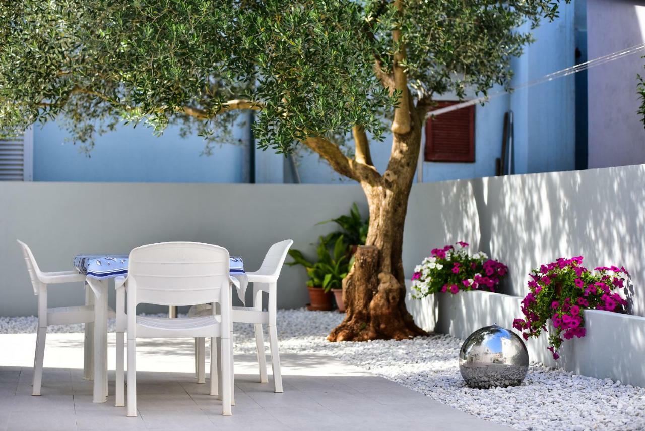 Villa Benelux Zadar Exteriör bild